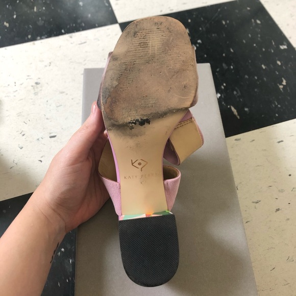 Katy Perry Margot Strappy Purple Sandals (run big) - Picture 11 of 16